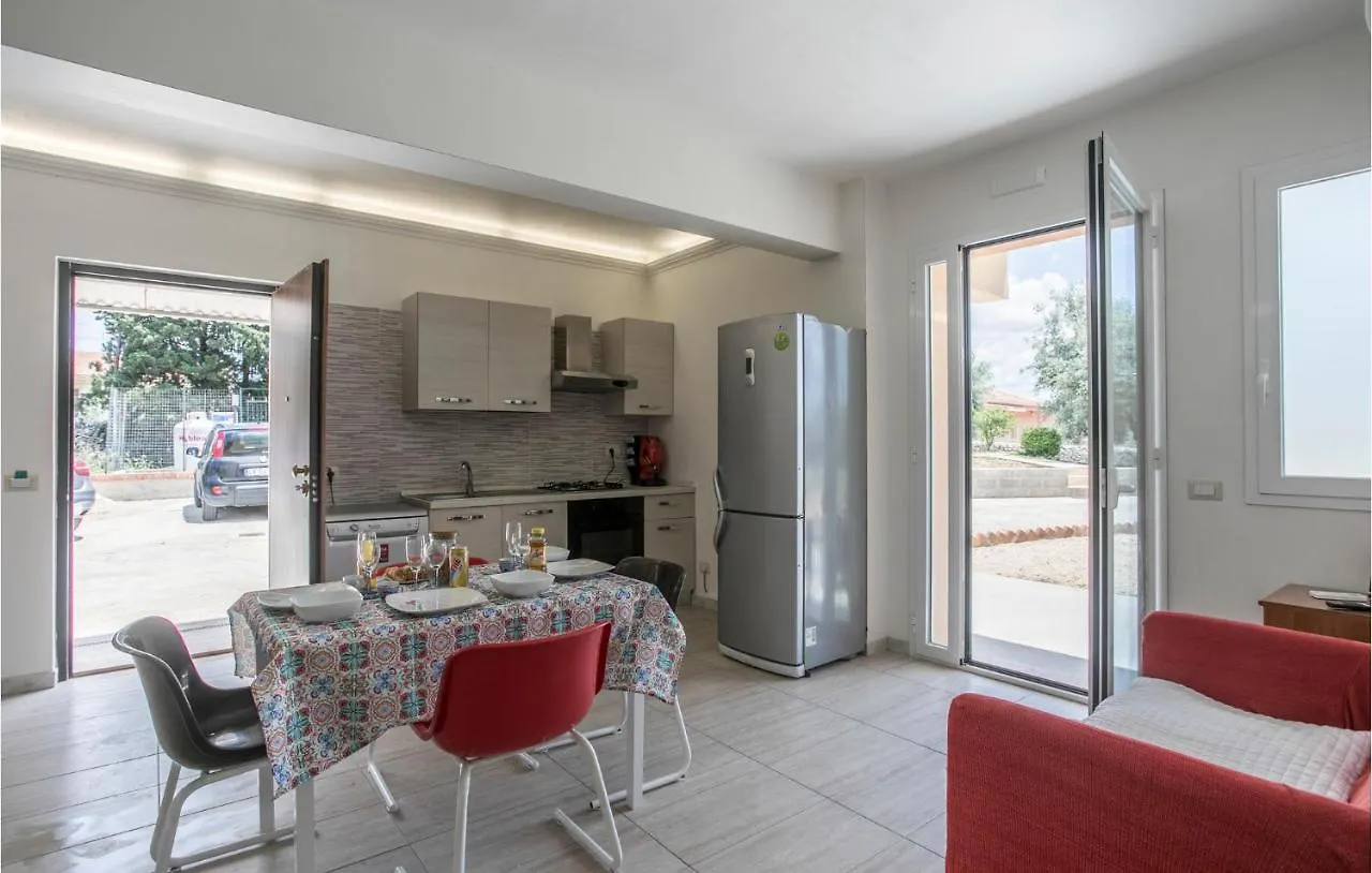 Сasa de vacaciones Stunning Home In Modica With Wifi Italia