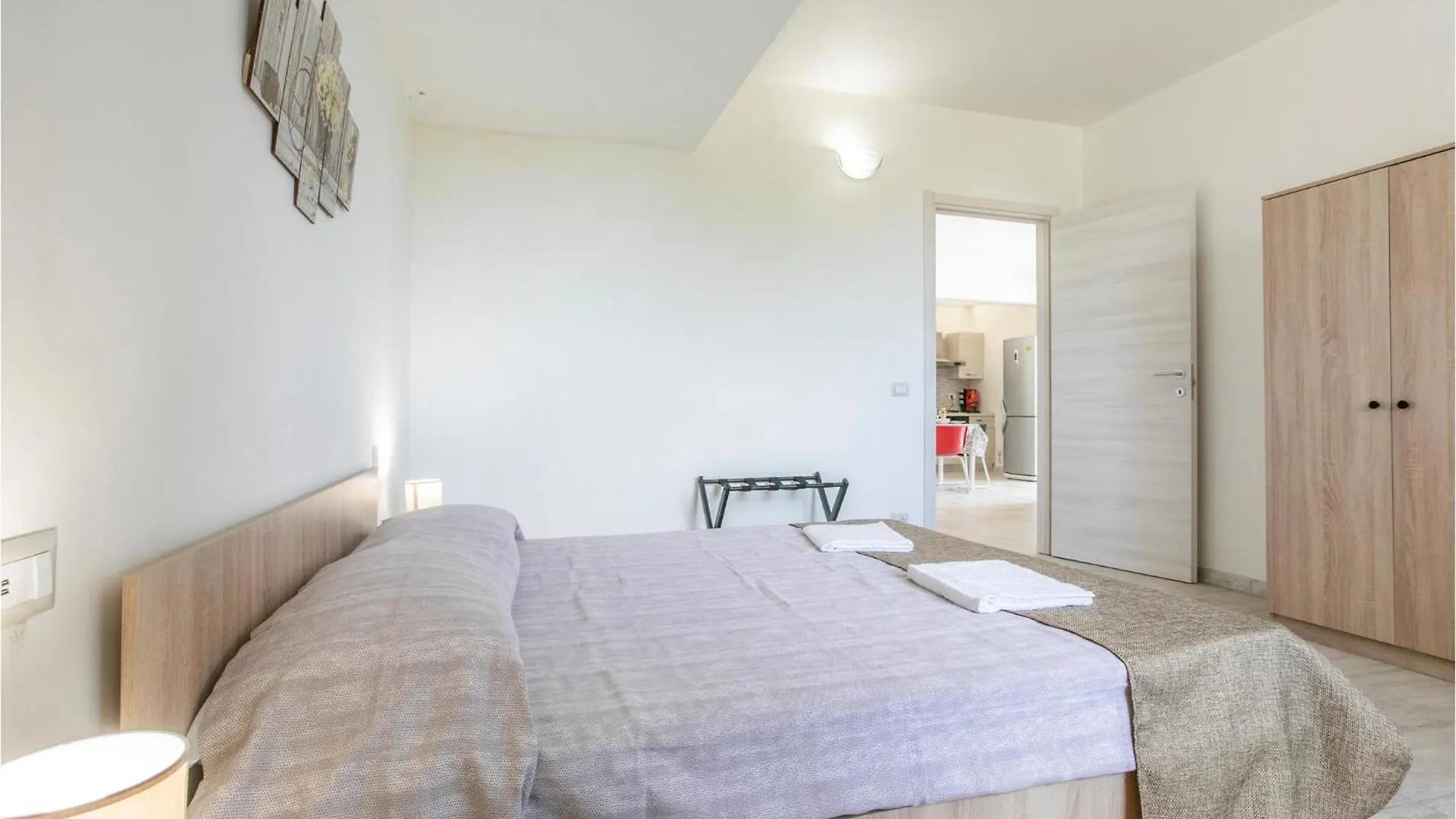 Stunning Home In Modica With Wifi 0*,  Italia