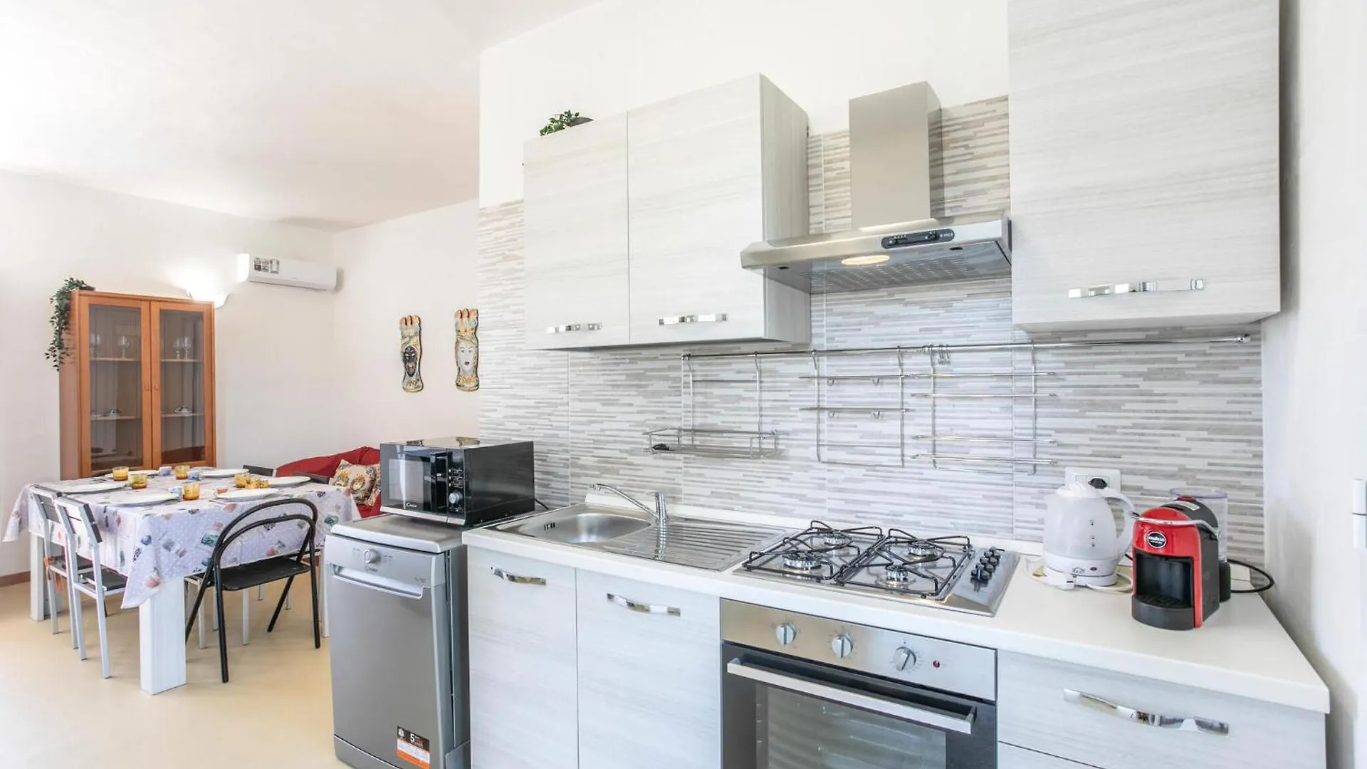 Stunning Home In Modica With Wifi
